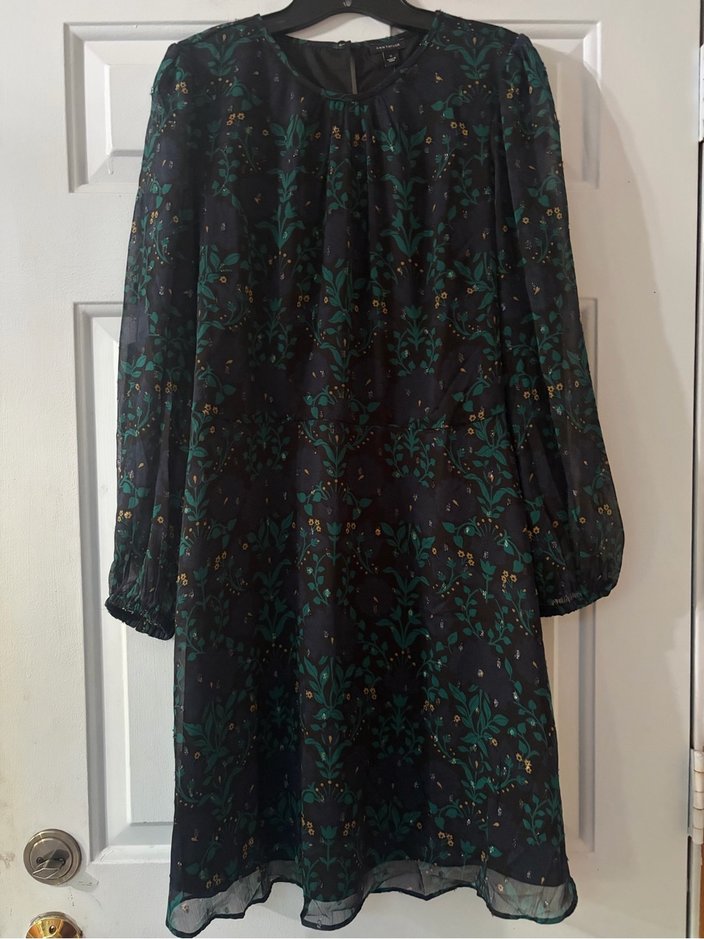 Ann Taylor Sheer Long Sleeve Crew Neck Navy Green Floral Dress NWT Size 12.